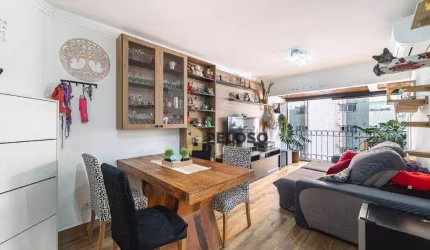Apartamento à venda | 3 dormitórios | 1 suíte | varanda - Santa Teresinha - São Paulo/SP