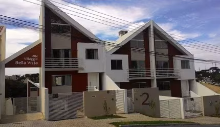 Sobrado à venda no bairro Pilarzinho - Curitiba/PR