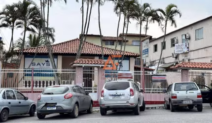 Casa com 5 dormitórios, 254 m² - venda por R$ 3.000.000 ou aluguel por R$ 11.000/mês - Centro - São Pedro da Aldeia/RJ