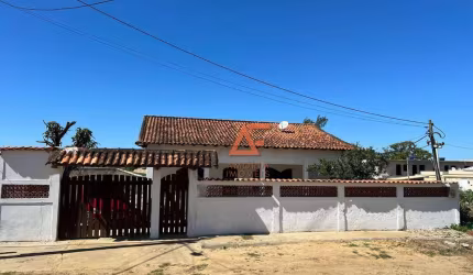 Casa com 3 dormitórios à venda, 150 m² por R$ 350.000 - Recanto do Sol - São Pedro da Aldeia/RJ