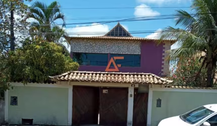 Casa com 4 dormitórios à venda, 440 m² por R$ 680.000,00 - Balneário São Pedro - São Pedro da Aldeia/RJ