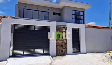 Casa com 4 dormitórios à venda, 263 m² por R$ 2.500.000,00 - Itaipu - Niterói/RJ