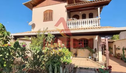Casa 300 m² com 3 Quartos / 1 Suíte à Venda no Centro de Juatuba | JUATUBA IMÓVEIS