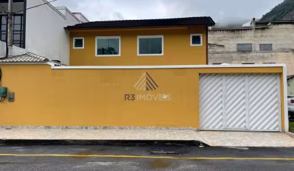Casa em condomínio fechado com 5 quartos para alugar na Estrada dos Bandeirantes, Vargem Pequena, Rio de Janeiro, 400 m2 por R$ 6.000