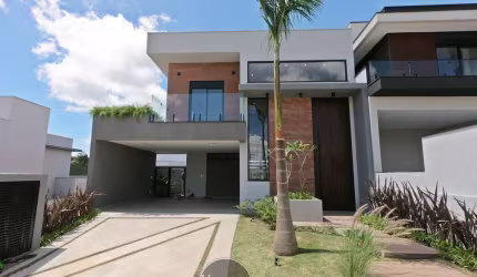 Casa nova com 3 suites e piscina no Mosaico Essence em Mogi das Cruzes