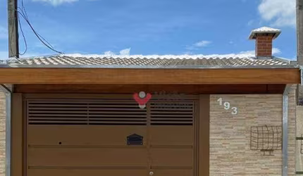 Casa com 2 dormitórios à venda, 124 m² por R$ 265.000 - Conjunto Residencial Araretama - Pindamonhangaba/SP