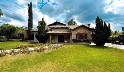 Casa para venda ou locação no Condomínio Haras Paineiras - Salto/SP