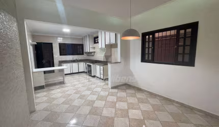Sobrado com 3 dormitórios à venda, 120 m² por R$ 770.000,00 - Jardim Guapituba - Mauá/SP
