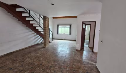 Sobrado com 3 dormitórios à venda, 272 m² por R$ 899.000,00 - Vila Bocaina - Mauá/SP