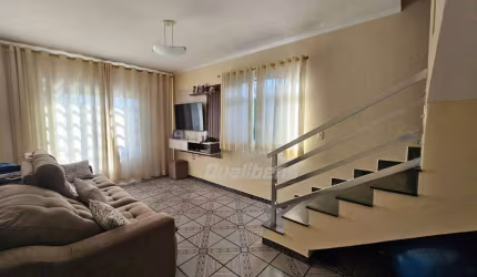 Sobrado com 3 dormitórios à venda, 215 m² por R$ 750.000,00 - Parque das Américas - Mauá/SP
