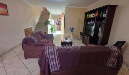 Sobrado com 3 dormitórios à venda, 289 m² por R$ 690.000,00 - Jardim do Estádio - Santo André/SP