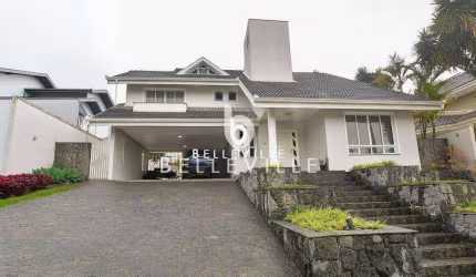 Casa com 4 dormitórios à venda, 293 m² por R$ 2.600.000,00 - Pineville - Pinhais