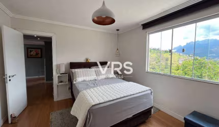 Casa com 3 dormitórios à venda, 142 m² por R$ 850.000,00 - Parque São Luiz - Teresópolis/RJ