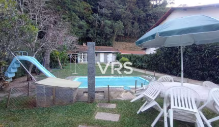 Casa com 5 dormitórios à venda, 248 m² por R$ 1.300.000,00 - Carlos Guinle - Teresópolis/RJ