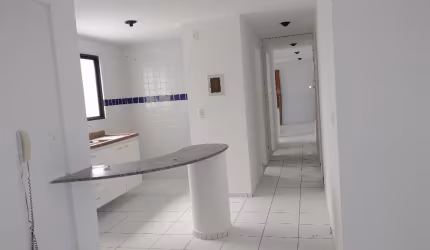 Apartamento no 3º andar no cond. Prícipe das Asturias