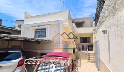 Sobrado com 4 dormitórios à venda, 90 m² por R$ 450.000,00 - Itaquera - São Paulo/SP