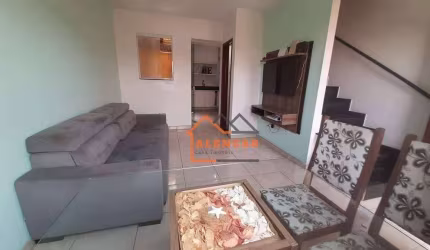 Sobrado com 2 dormitórios à venda, 60 m² por R$ 299.000,00 - Itaquera - São Paulo/SP