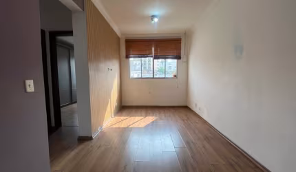 Apartamento PARA INVESTIMENTO  com 2 quartos e 1 vaga no Planalto.