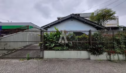 CASA COMERCIAL LOCALIZADA NA RUA CONSELHEIRO ARP, NO BAIRRO AMÉRICA.