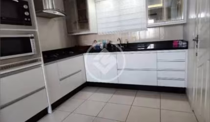 casa localizada em palhoça codigo: 100403