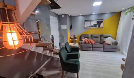 Cobertura Espaçosa e Confortável - Granja Viana – Excelente Oportunidade!