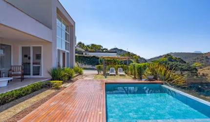 Casa linear com 4 quartos em Araras, Petrópolis