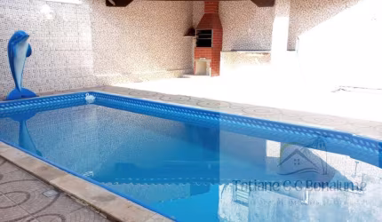 INCRÍVEL SOBRADO A 250 METROS DA PRAIA, 6 DORMITÓRIOS, BAIRRO EXCELENTE!!