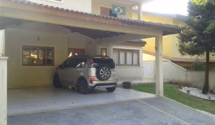 Casa com 4 suítes para alugar, 350 m² por R$ 9.901/mês - Granja Viana - Cotia/SP