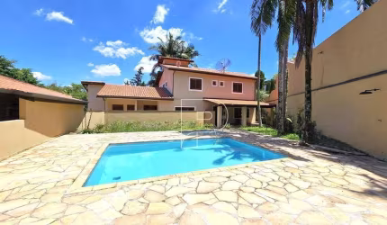 Casa na Granja Viana!!!