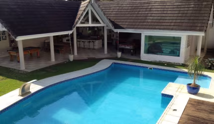 Casa com 4 dormitórios à venda, 1000 m² por R$ 3.000.000,00 - Granja Viana - Carapicuíba/SP
