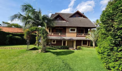 Casa com 4 dormitórios à venda, 750 m² por R$ 2.880.000,00 - Nova Fazendinha - Carapicuíba/SP