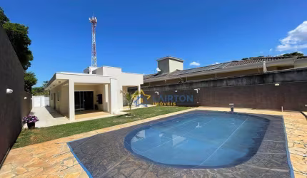 Encantadora Casa com 3 Quartos à Venda, 198m² – Vila Santista, Atibaia – SP