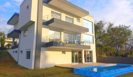 CASA LUXUOSA Á VENDA EM ATIBAIA – SP – CONDOMINIO RESIDENCIAL FAZENDA DO PORTO