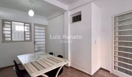 casa á venda no bairro Colégio Batista