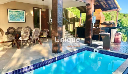 Casa com 4 dormitórios à venda, 154 m² por R$ 2.800.000,00 - João Fernandes - Armação dos Búzios/RJ