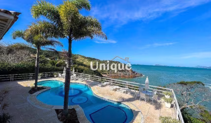Casa com 4 dormitórios à venda, 200 m² por R$ 2.500.000,00 - Ferradurinha - Armação dos Búzios/RJ