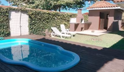 Casa com 4 suítes - condomínio pé na areia à venda por R$ 2.390.000 - Baia Formosa - Armação dos Búzios/RJ