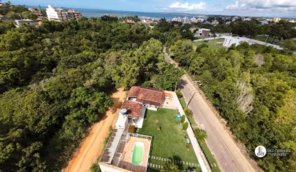 Casa á venda 2 Quartos, lazer com piscina e gourmet , 448m²,  - Meaipe - Guarapari-ES