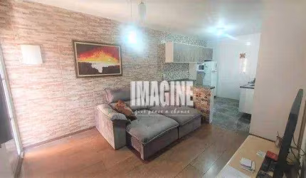 Sobrado em Condomínio Fechado em Itaquera com 2 Suítes, 2 Vagas, 103m²