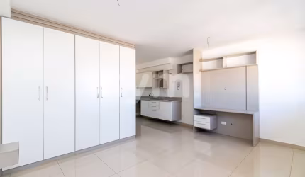 Apartamento com 1 quarto para alugar na Avenida Cândido de Abreu, 70, Centro Cívico, Curitiba por R$ 2.350
