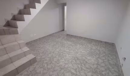 Sobrado com 2 dormitórios à venda, 63 m² por R$ 285.000,00 - Mirim - Praia Grande/SP
