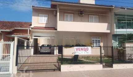 Casa com 5 quartos à venda na Rua Antônio Gomes, 170, Balneário, Florianópolis, 237 m2 por R$ 1.750.000