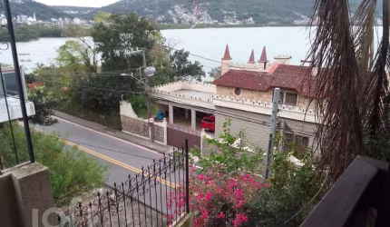 Casa com 2 quartos à venda na Rua Jerônimo José Dias, 225, Saco dos Limões, Florianópolis, 225 m2 por R$ 1.600.000