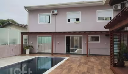 Casa com 4 quartos à venda na Nossa Senhora das Graças, 152, Estreito, Florianópolis, 260 m2 por R$ 1.400.000