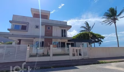 Casa com 3 quartos à venda na Presidente João Goulart, 171, Jardim Atlântico, Florianópolis, 215 m2 por R$ 3.000.000