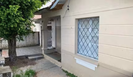 Casa com 7 quartos à venda na Rua Vereador Batista Pereira, 667, Balneário, Florianópolis, 220 m2 por R$ 2.560.000