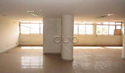 Salão para alugar, 565 m² por R$ 6.350,00/mês - Vila Rezende - Piracicaba/SP