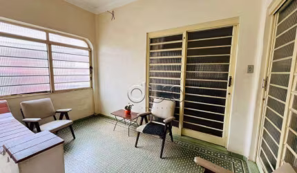 Casa com 4 dormitórios à venda, 121 m² por R$ 800.000,00 - Centro - Piracicaba/SP