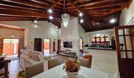 Casa à venda, 257 m² por R$ 1.350.000,00 - Colinas do Piracicaba (Ártemis) - Piracicaba/SP