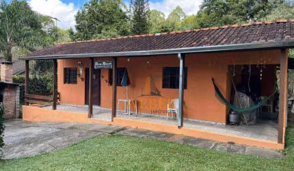 Casa com 4 dormitórios à venda, 210 m² por R$ 750.000,00 - Condomínio Meu Recanto - Embu das Artes/SP